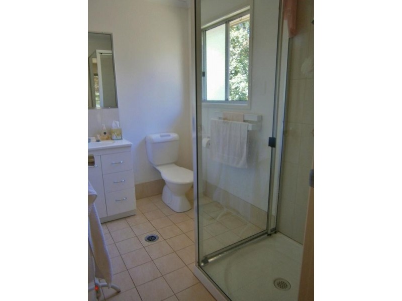 49 Thomas Street, Howard QLD 4659
