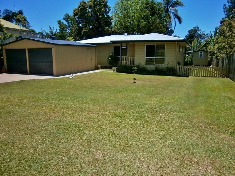 49 Thomas Street, Howard QLD 4659