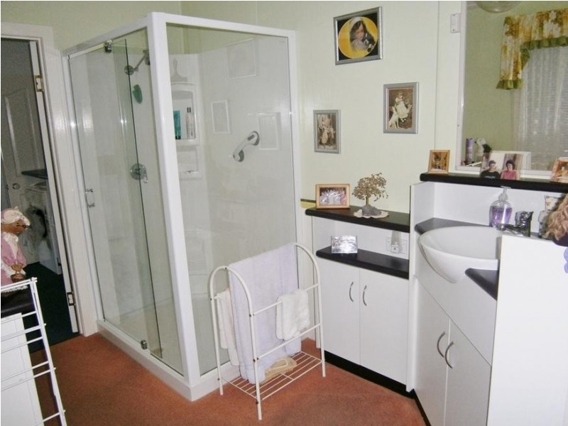 34 Smith Rd, Howard QLD 4659