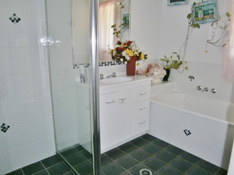 56 Salford St, Burrum Town QLD 4659