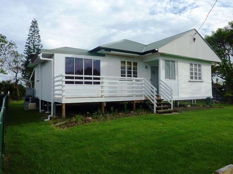 6 Beaufort St, Howard QLD 4659