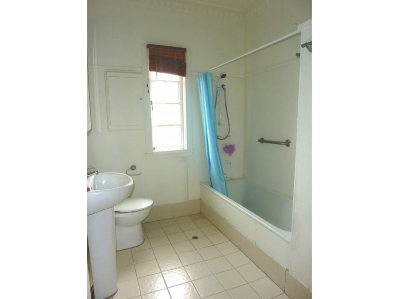 6 Beaufort St, Howard QLD 4659