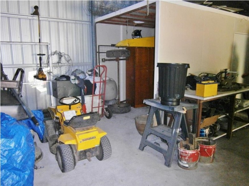 9-11 Woodrow Street, Howard QLD 4659