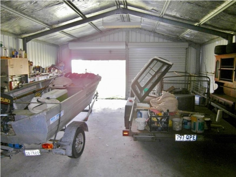 9-11 Woodrow Street, Howard QLD 4659