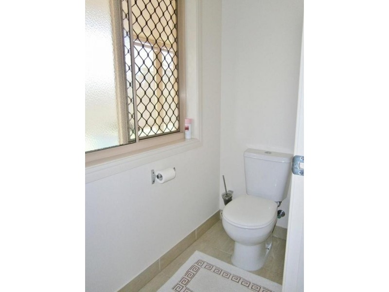 4 Brypat Close, Burrum Heads QLD 4659