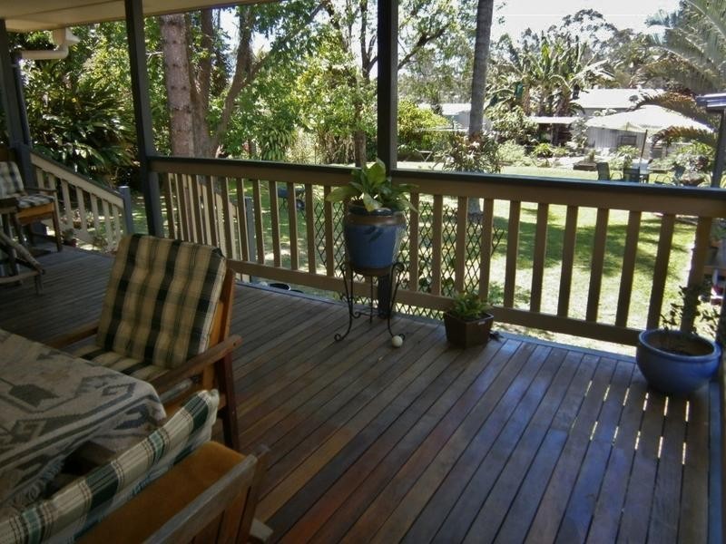 49 Thomas St, Howard QLD 4659