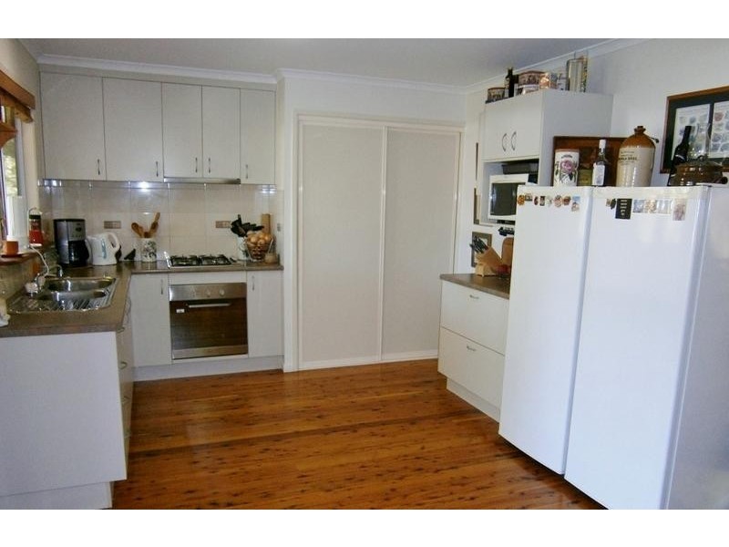 49 Thomas St, Howard QLD 4659