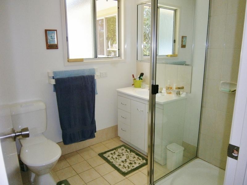 49 Thomas St, Howard QLD 4659