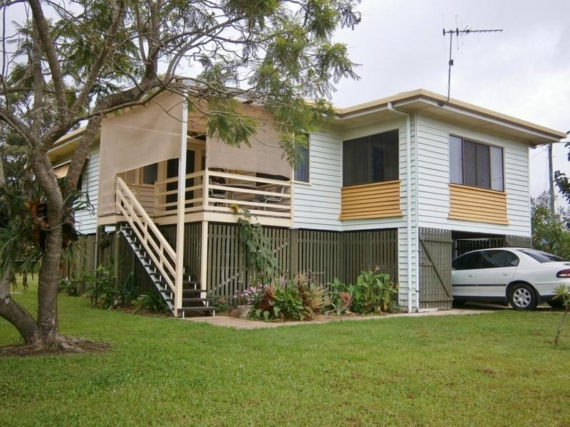 18 Spring St, Howard QLD 4659