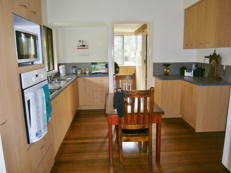 18 Spring St, Howard QLD 4659
