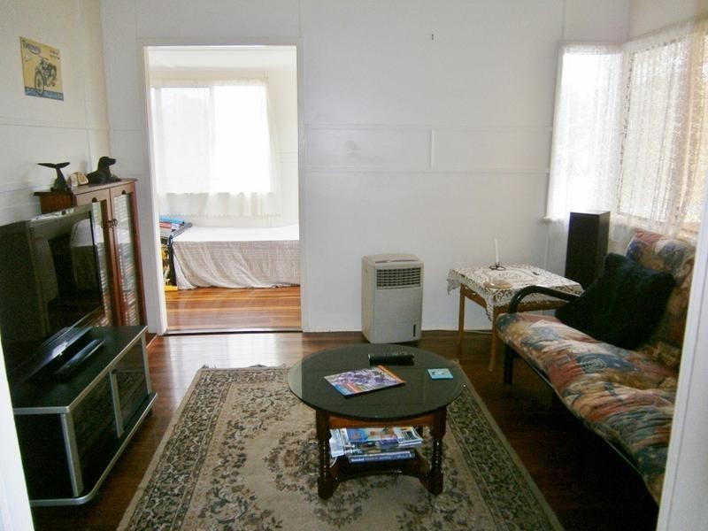 18 Spring St, Howard QLD 4659