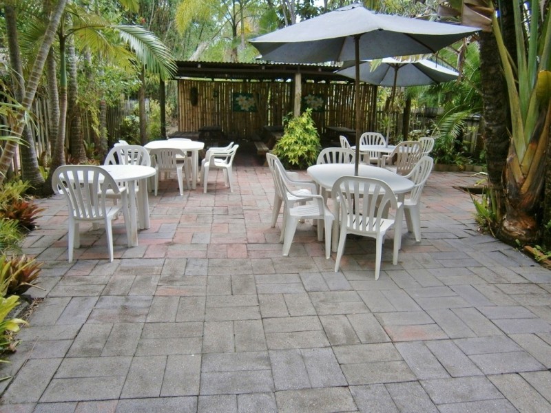 23 William St, Howard QLD 4659