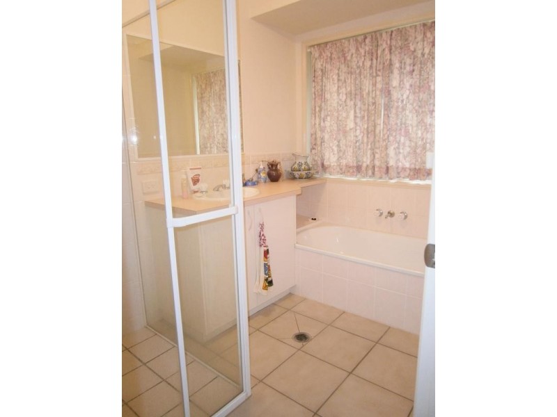 34 Spring Street, Howard QLD 4659