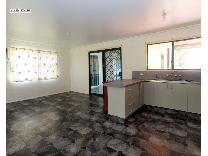 13 Bellevue Street, Howard QLD 4659