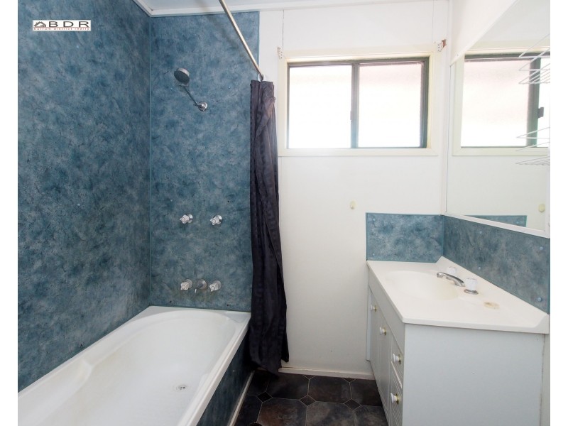 13 Bellevue Street, Howard QLD 4659