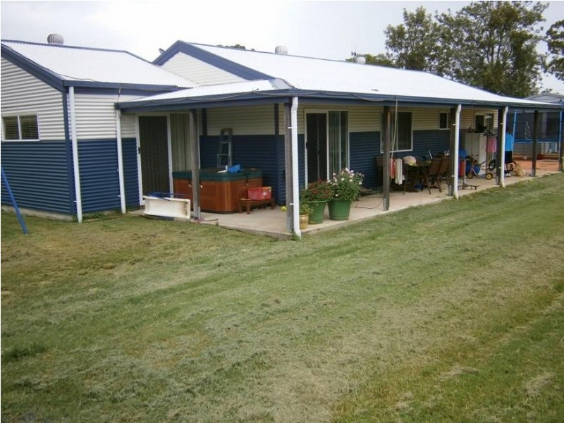 25 Union Street, Torbanlea QLD 4662