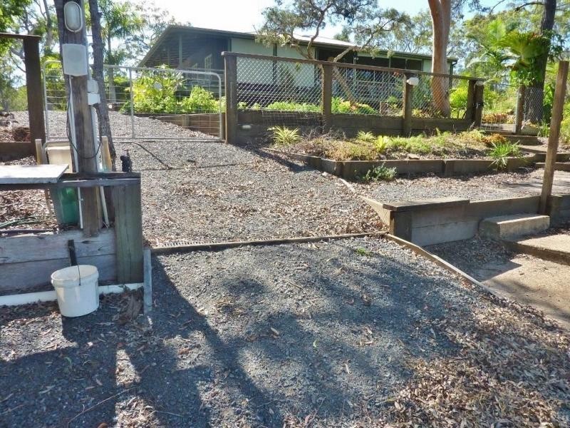 8 Jacqueline Drive, Pacific Haven QLD 4659