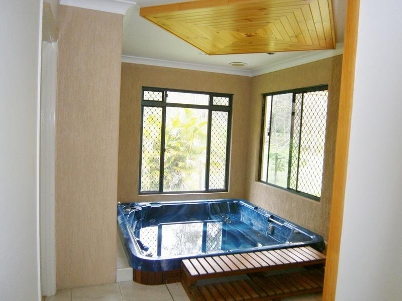 86 Joynsons Rd, Torbanlea QLD 4662
