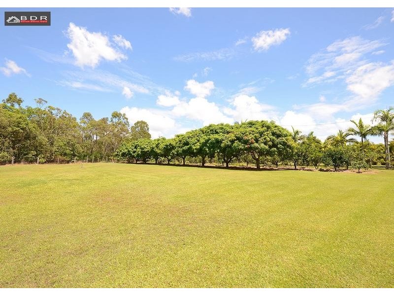 2-14 Thomas St, Howard QLD 4659