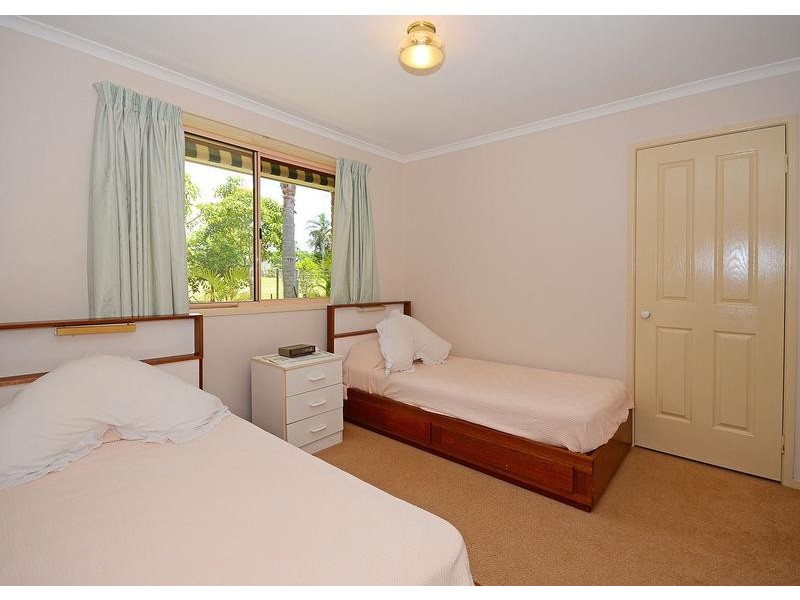 2-14 Thomas St, Howard QLD 4659