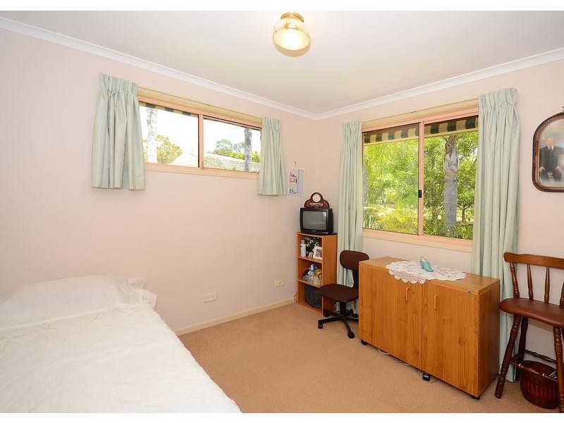 2-14 Thomas St, Howard QLD 4659