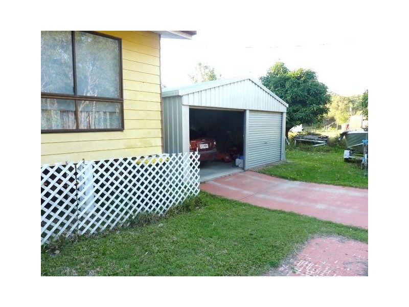 8 WHITBY STREET, Burrum Town QLD 4659