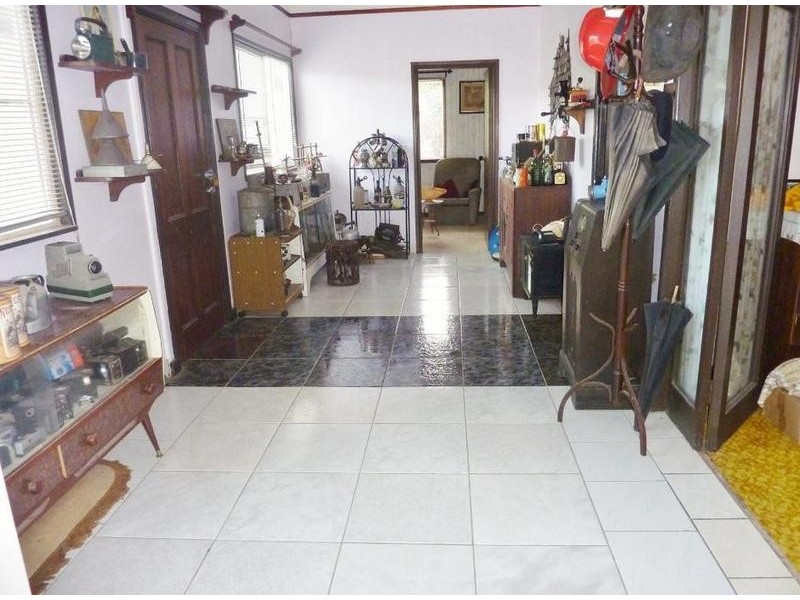 6-8 Delrose Ct, Toogoom QLD 4655