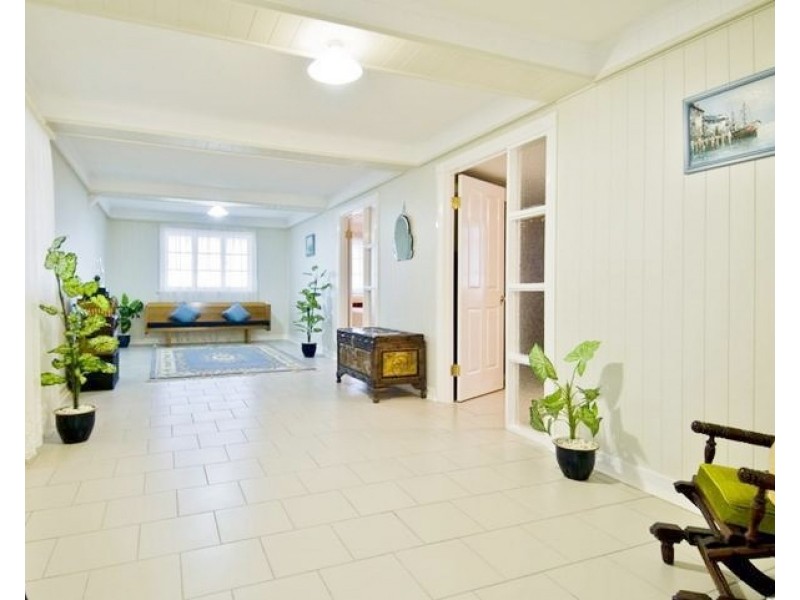 1208 Burrum Heads Rd, Burrum Heads QLD 4659