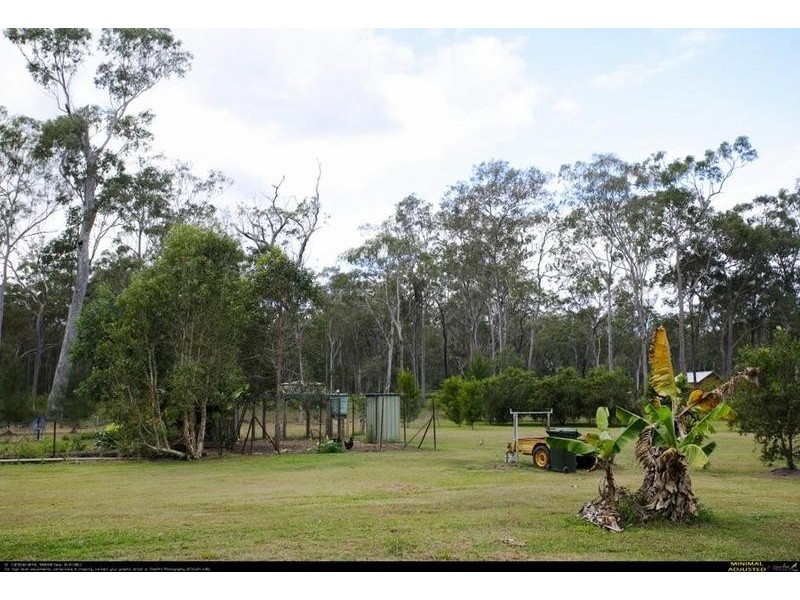 42 Joynsons Rd, Torbanlea QLD 4662