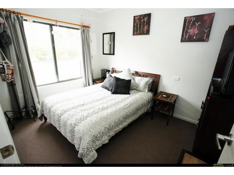 42 Joynsons Rd, Torbanlea QLD 4662