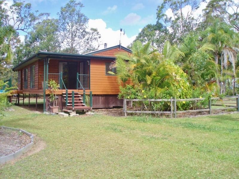107 Hunter St, Torbanlea QLD 4662