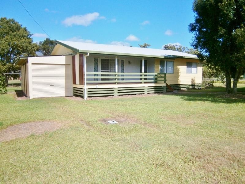 36 Hunter St, Torbanlea QLD 4662