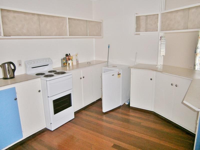 36 Hunter St, Torbanlea QLD 4662