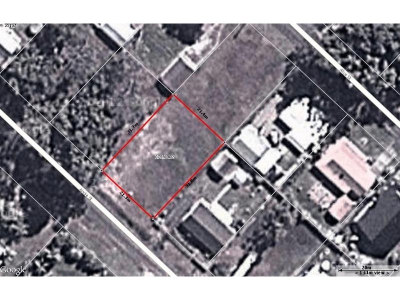 11 Annie St, Howard QLD 4659