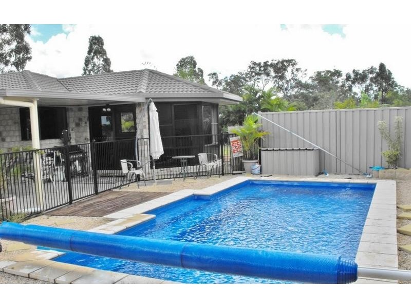 1 Brypat Close, Burrum Heads QLD 4659