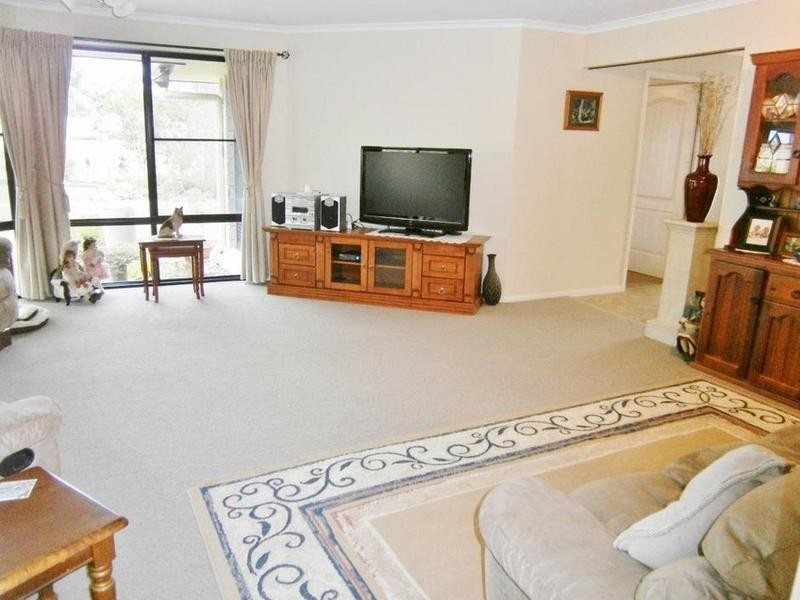 1 Brypat Close, Burrum Heads QLD 4659