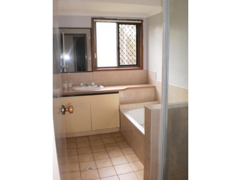 Torbanlea QLD 4662