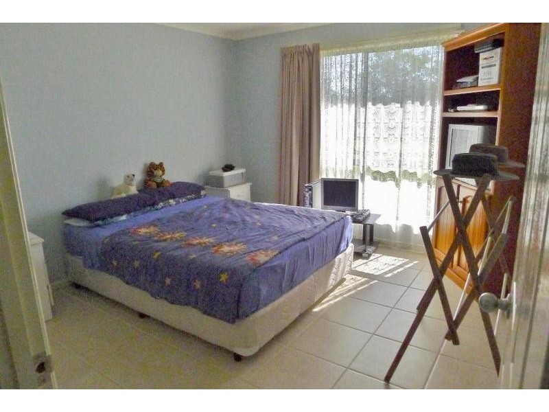 447 Pacific Haven Dr, Howard QLD 4659