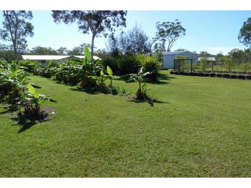 447 Pacific Haven Dr, Howard QLD 4659