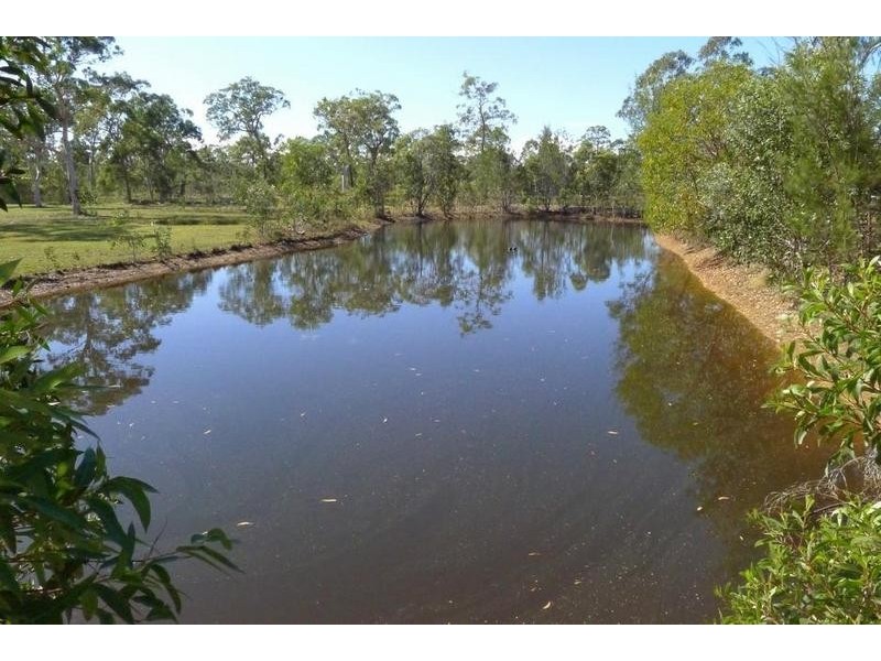 447 Pacific Haven Dr, Howard QLD 4659