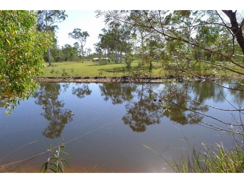447 Pacific Haven Dr, Howard QLD 4659