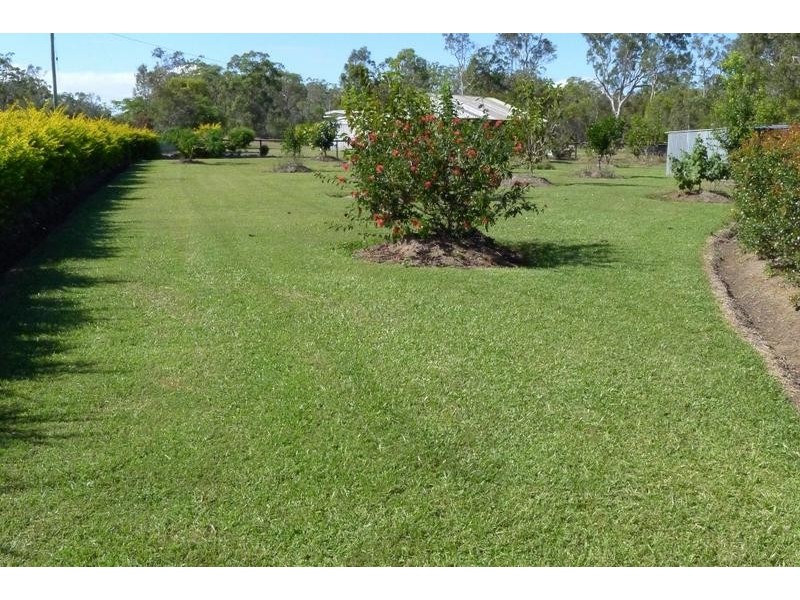 447 Pacific Haven Dr, Howard QLD 4659