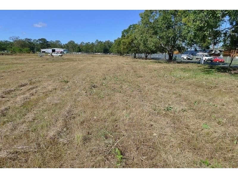 7 Power House Road, Howard QLD 4659