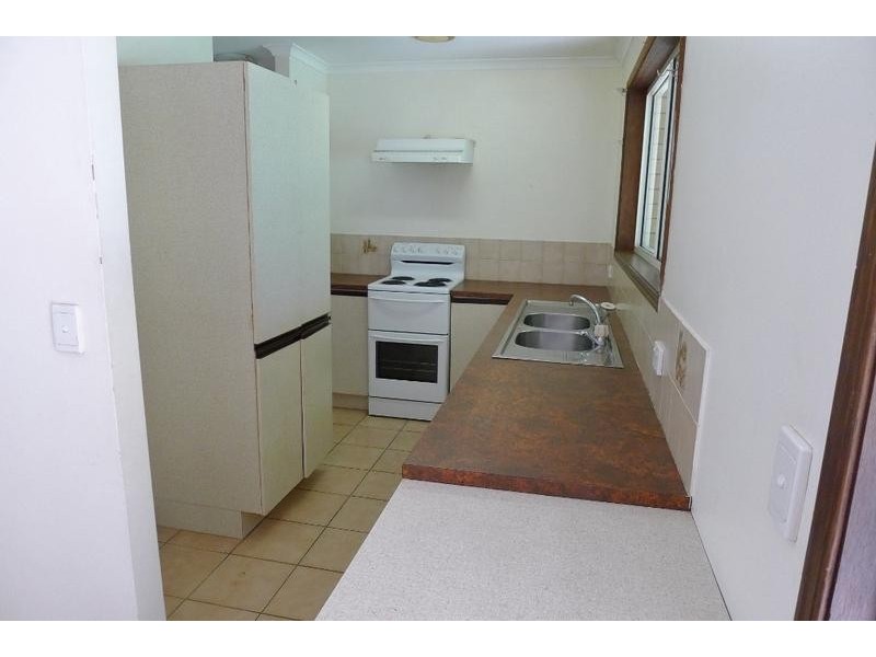 41 Annie Street, Howard QLD 4659