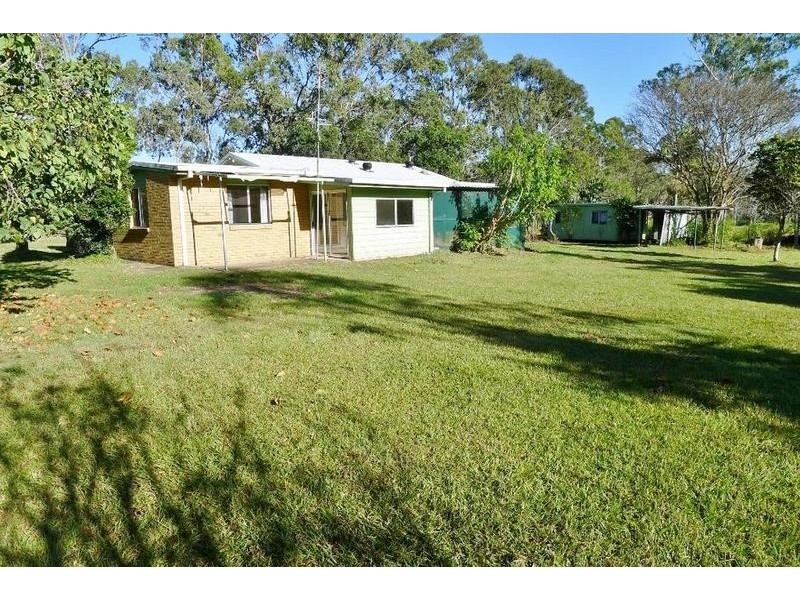 41 Annie Street, Howard QLD 4659