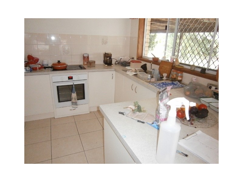 48 Salford St, Burrum Town QLD 4659