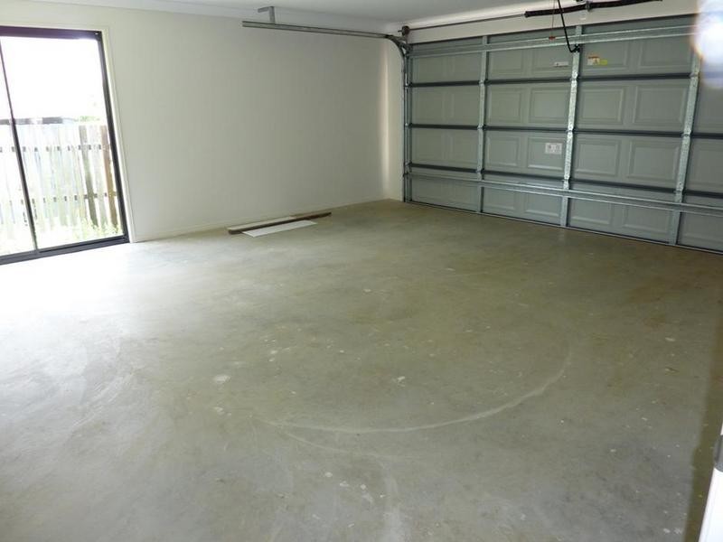 10 Charles St, Howard QLD 4659