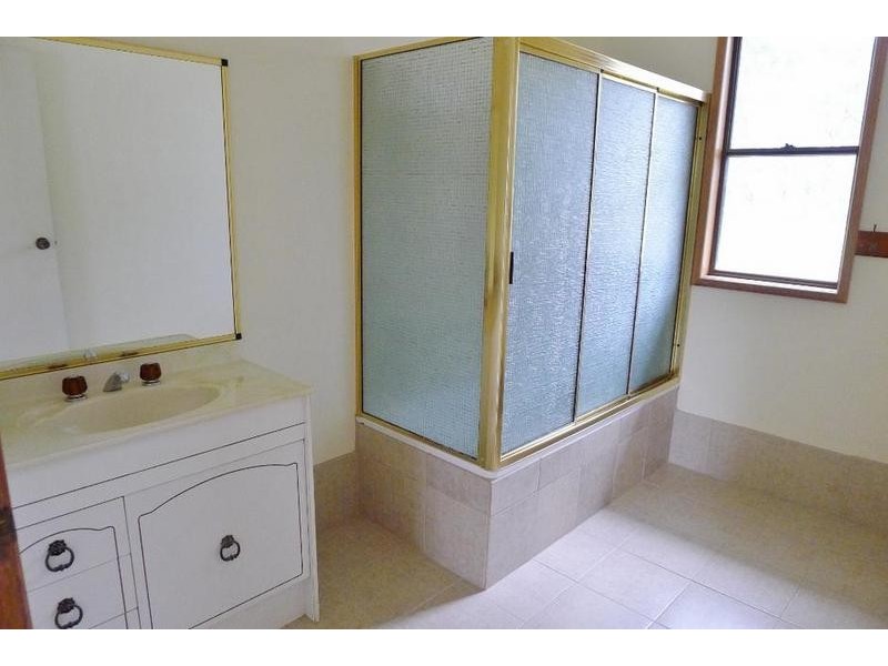 27-35 Drouin Cres, Burrum River QLD 4659