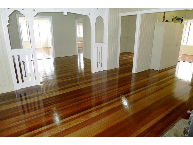 2-4 Hartley St, Torbanlea QLD 4662