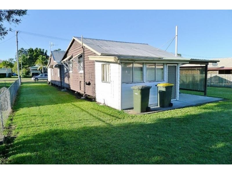 11 Eglington St, Torbanlea QLD 4662